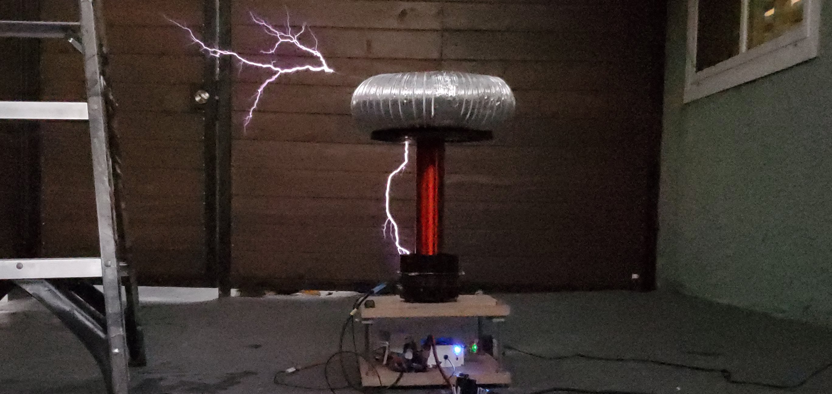 bigger-arcs-with-the-drsstc-cover