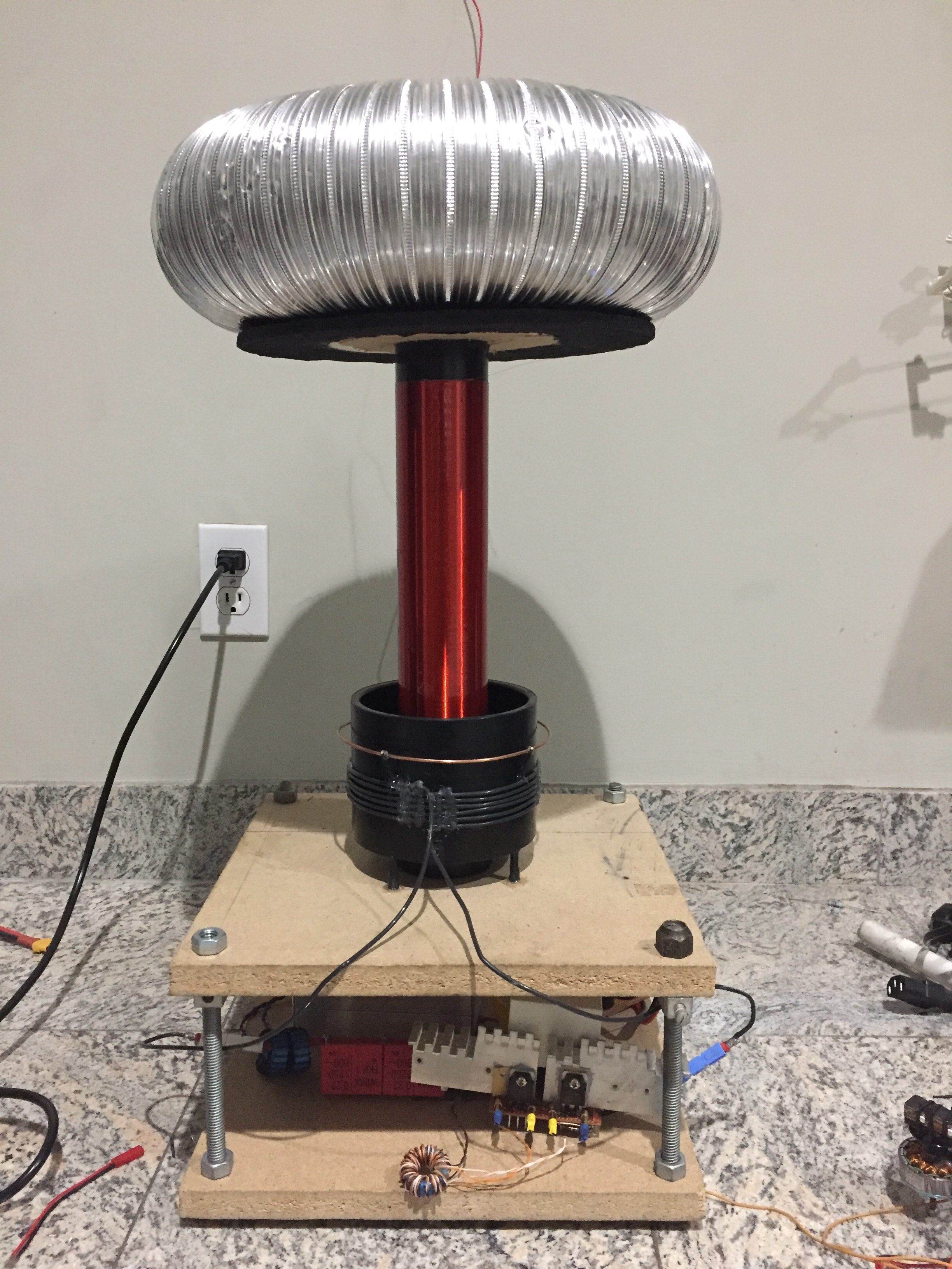 double-resonant-solid-state-tesla-coil-cover